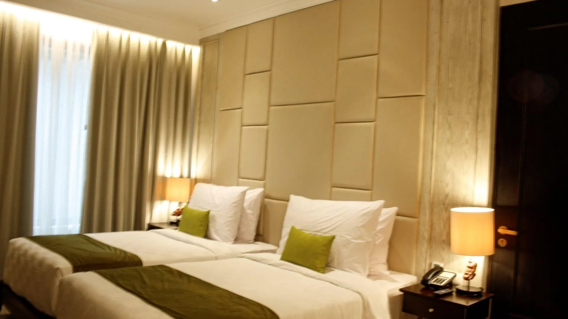Jambuluwuk Oceano Seminyak Hotel  Seminyak (Bali)