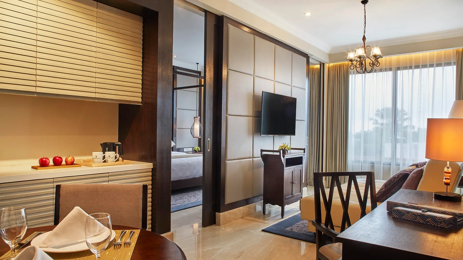 Jambuluwuk Oceano Seminyak Hotel  Seminyak (Bali)